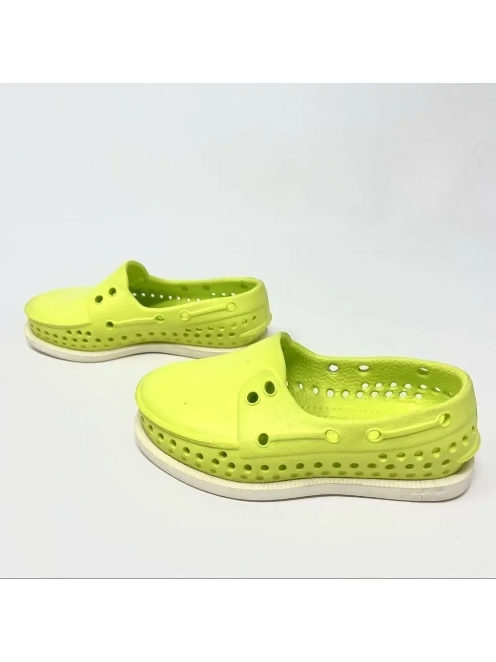 NATIVE Toddler Howard Yellow Boat Slip-On Shoes Size C5